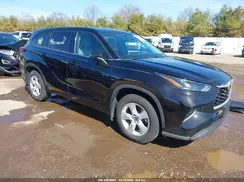 5TDCZRBH9NS204665 2022 TOYOTA HIGHLANDER