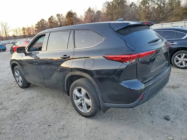 5TDCZRBHXMS113838 2021 TOYOTA HIGHLANDER - Image 2