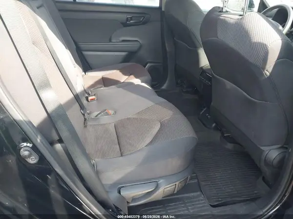 5TDCZRBHXMS530800 2021 TOYOTA HIGHLANDER - Image 8