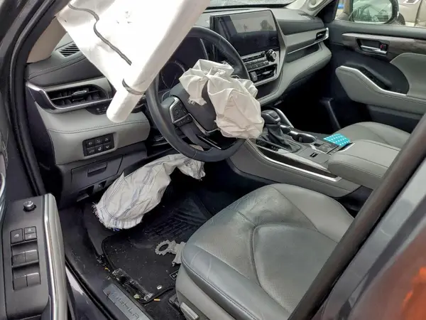 5TDDBRCH0LS011048 2020 TOYOTA HIGHLANDER - Image 8