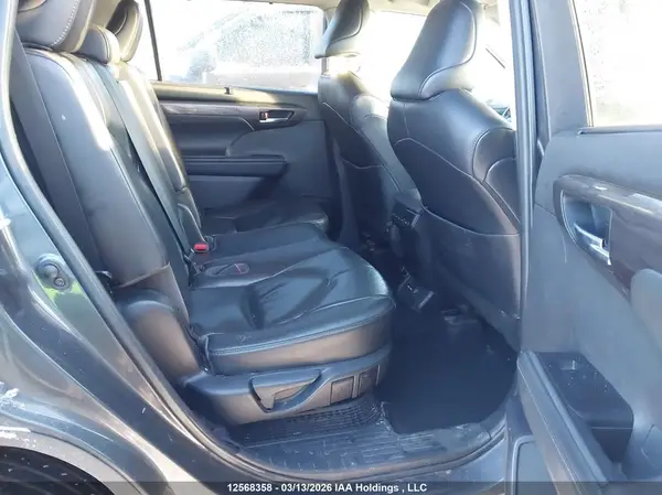 5TDDBRCH0MS021046 2021 TOYOTA HIGHLANDER - Image 8