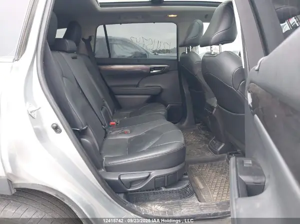 5TDDBRCH0MS022360 2021 TOYOTA HIGHLANDER - Image 8