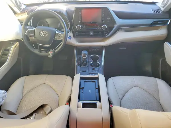 5TDDBRCH1MS531583 2021 TOYOTA HIGHLANDER - Image 8
