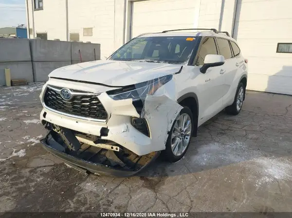 5TDDBRCH4LS002787 2020 TOYOTA HIGHLANDER - Image 2