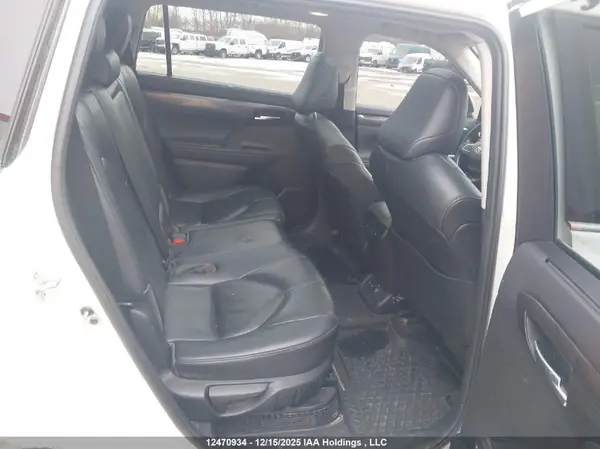 5TDDBRCH4LS002787 2020 TOYOTA HIGHLANDER - Image 8