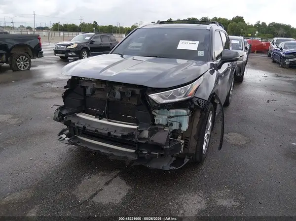 5TDDBRCH4LS010307 2020 TOYOTA HIGHLANDER - Image 2