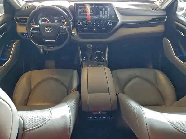 5TDDBRCH4MS023656 2021 TOYOTA HIGHLANDER - Image 8