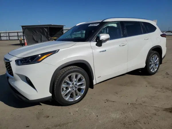 5TDDBRCH4MS520660 2021 TOYOTA HIGHLANDER - Image 1