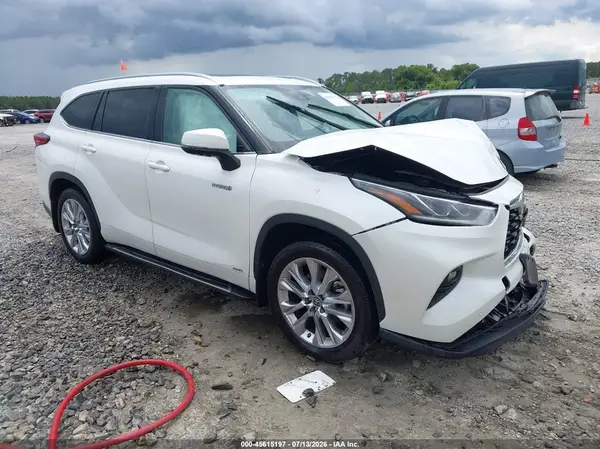 5TDDBRCH6LS004413 2020 TOYOTA HIGHLANDER - Image 1