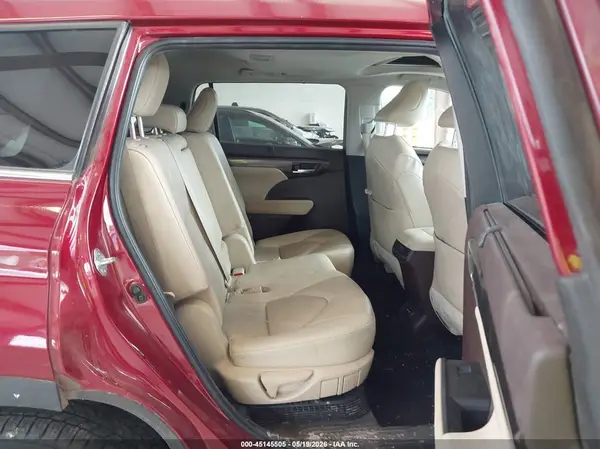5TDDBRCH7MS519504 2021 TOYOTA HIGHLANDER - Image 8