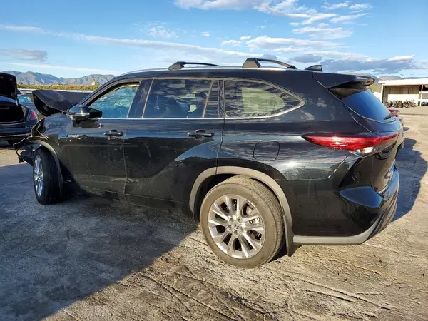 5TDDBRCH9LS014031 2020 TOYOTA HIGHLANDER - Image 2