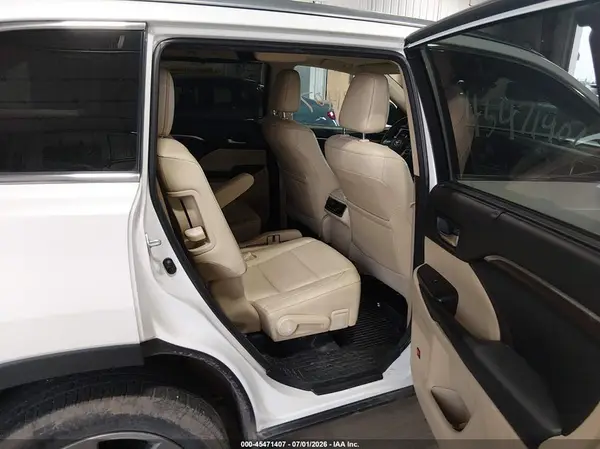 5TDDCRFH0GS018080 2016 TOYOTA HIGHLANDER - Image 8