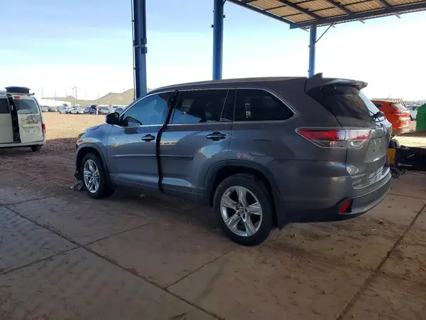 5TDDCRFH2GS015049 2016 TOYOTA HIGHLANDER - Image 2