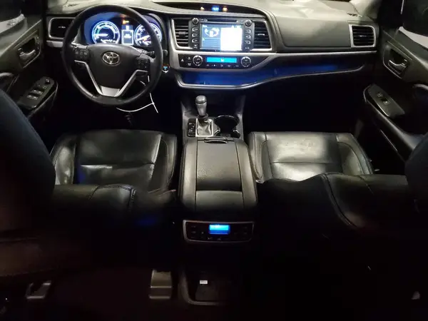 5TDDCRFH2GS017447 2016 TOYOTA HIGHLANDER - Image 8