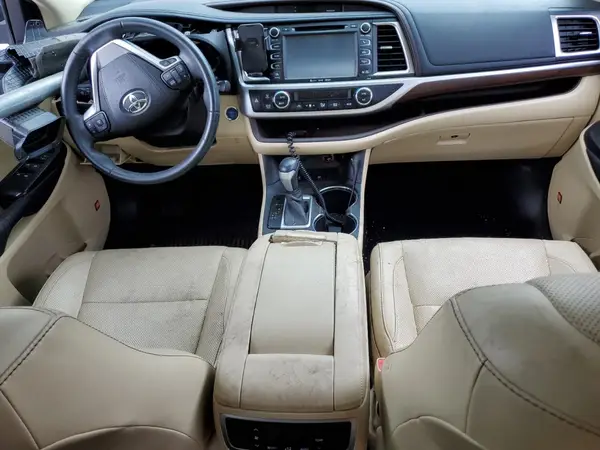 5TDDCRFH3GS015187 2016 TOYOTA HIGHLANDER - Image 8