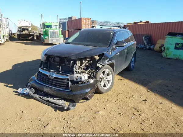 5TDDCRFH3GS015609 2016 TOYOTA HIGHLANDER - Image 2