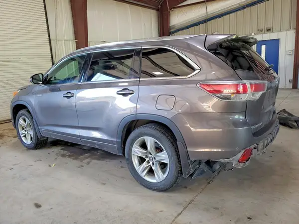 5TDDCRFH3GS015965 2016 TOYOTA HIGHLANDER - Image 2
