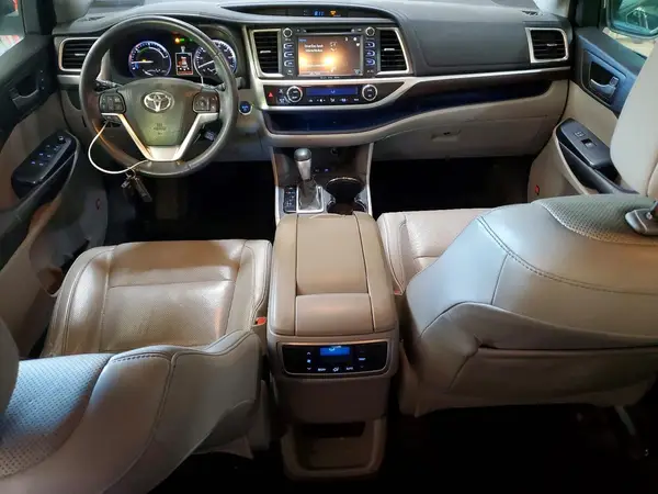 5TDDCRFH3GS015965 2016 TOYOTA HIGHLANDER - Image 8