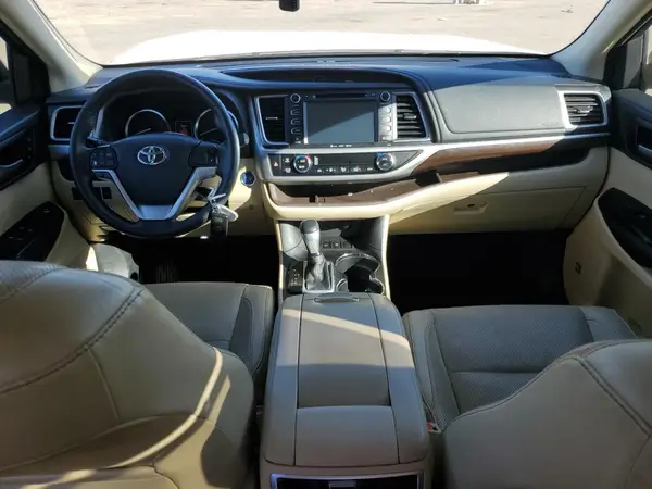 5TDDCRFH3GS019322 2016 TOYOTA HIGHLANDER - Image 8