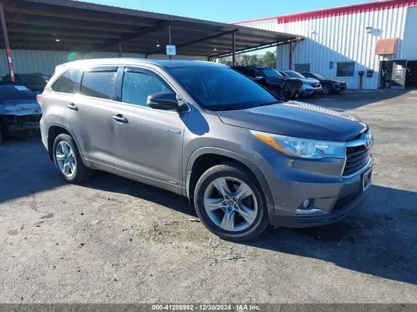 5TDDCRFH7GS015886 2016 TOYOTA HIGHLANDER - Image 1