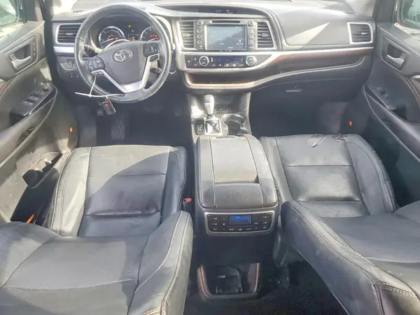 5TDDCRFH7GS018996 2016 TOYOTA HIGHLANDER - Image 8