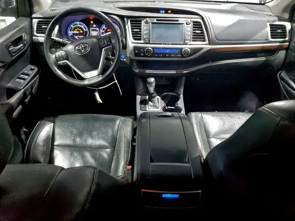 5TDDCRFH7GS020067 2016 TOYOTA HIGHLANDER - Image 8