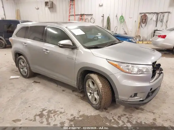 5TDDCRFH8GS015525 2016 TOYOTA HIGHLANDER - Image 1