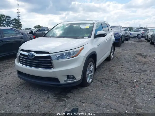 5TDDCRFH9GS013993 2016 TOYOTA HIGHLANDER - Image 2