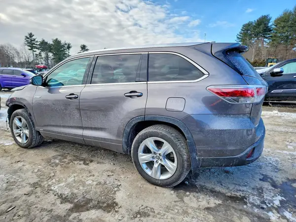 5TDDCRFH9GS015551 2016 TOYOTA HIGHLANDER - Image 2