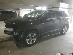 5TDDCRFH9GS016411 2016 TOYOTA HIGHLANDER