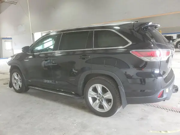 5TDDCRFH9GS016411 2016 TOYOTA HIGHLANDER - Image 2