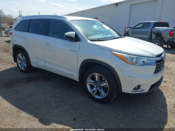 5TDDCRFHXGS019379 2016 TOYOTA HIGHLANDER - Image 1