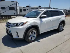 5TDDGRFH0HS021549 2017 TOYOTA HIGHLANDER