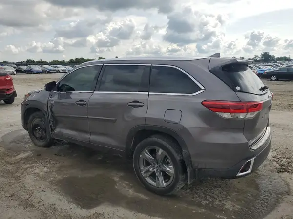 5TDDGRFH0HS035404 2017 TOYOTA HIGHLANDER - Image 2