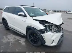 5TDDGRFH0KS059418 2019 TOYOTA HIGHLANDER