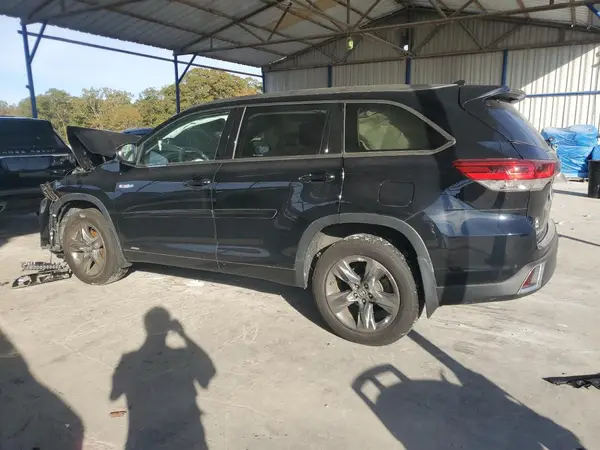 5TDDGRFH0KS060679 2019 TOYOTA HIGHLANDER - Image 2