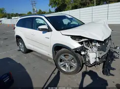 5TDDGRFH0KS067289 2019 TOYOTA HIGHLANDER