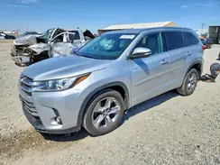 5TDDGRFH0KS070550 2019 TOYOTA HIGHLANDER