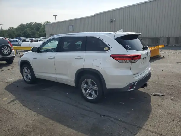 5TDDGRFH0KS078518 2019 TOYOTA HIGHLANDER - Image 2