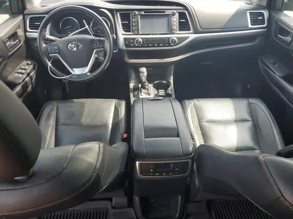 5TDDGRFH0KS078518 2019 TOYOTA HIGHLANDER - Image 8