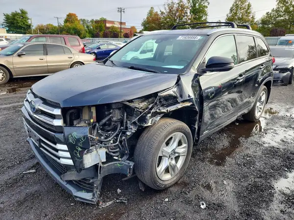 5TDDGRFH1HS031314 2017 TOYOTA HIGHLANDER - Image 1