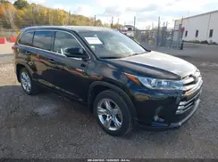5TDDGRFH1HS033340 2017 TOYOTA HIGHLANDER