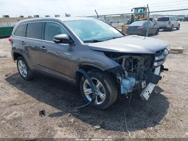5TDDGRFH1JS043100 2018 TOYOTA HIGHLANDER - Image 1