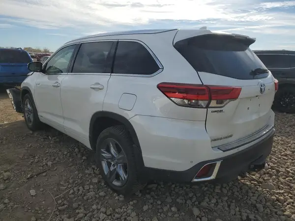 5TDDGRFH1JS046479 2018 TOYOTA HIGHLANDER - Image 2