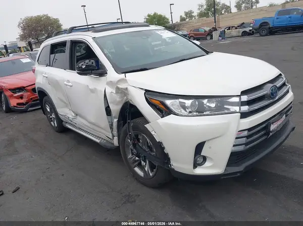 5TDDGRFH1KS060593 2019 TOYOTA HIGHLANDER - Image 1