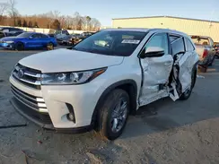 5TDDGRFH1KS070475 2019 TOYOTA HIGHLANDER