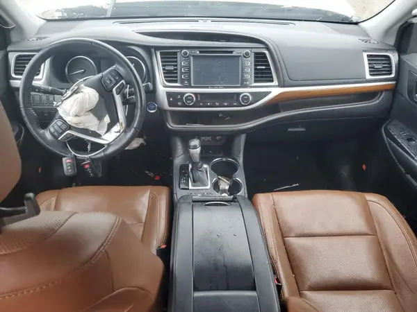 5TDDGRFH1KS077166 2019 TOYOTA HIGHLANDER - Image 8