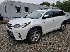 5TDDGRFH2HS022573 2017 TOYOTA HIGHLANDER
