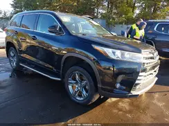 5TDDGRFH2HS027269 2017 TOYOTA HIGHLANDER