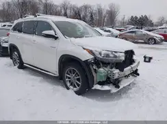 5TDDGRFH2HS030592 2017 TOYOTA HIGHLANDER